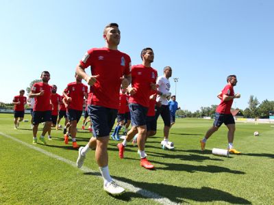 Azərbaycan millisi Serbiya ilə oyuna hazırlaşır