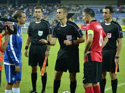 Rəşad Sadiqov: “UEFA bir qolumu “yeyib”