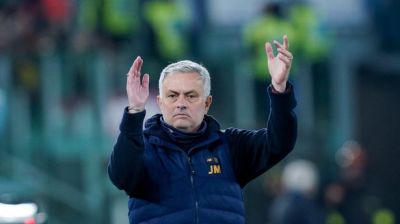 Mourinyo: “Dekabrda “Roma”dan gedə bilərdim”