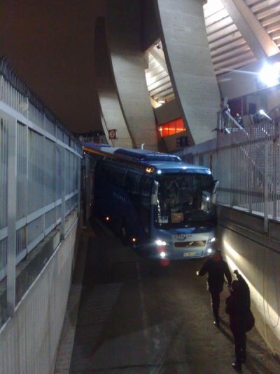 “Çelsi”nin avtobusu PSJ ilə oyundan əvvəl qəza keçirdi FOTO
