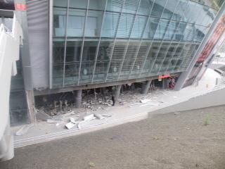 “Donbass Arena”ya bomba atıldı FOTO