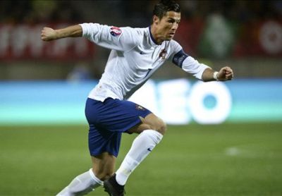 Ronaldo erməniləri təkbaşına devirdi