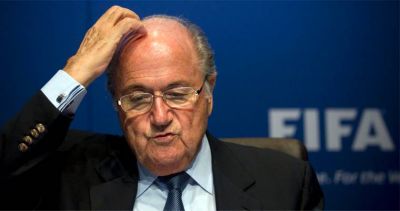 Blatter fikrindən daşındı: İstefa qərarını dəyişəcək?