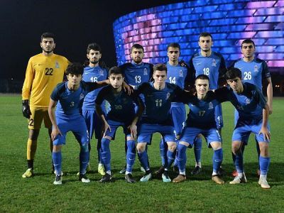 Samir Əliyev 23 futbolçuya dəvət göndərdi