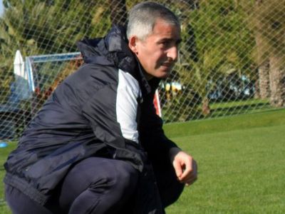 Azərbaycanda oynamış futbolçu 49 yaşında vəfat etdi