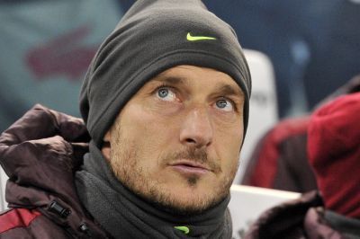 Totti “Roma” ilə yeni müqavilə imzalayacaq