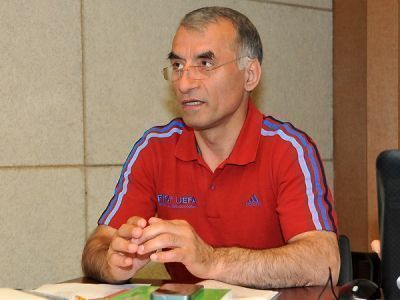 “Xaqani Məmmədov Azərbaycan futboluna ləkədi, ləkə”