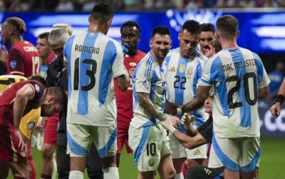 Argentina millisi Amerika kubokunda ilk finalçı oldu