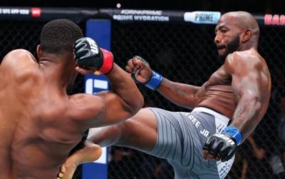 Bakıdakı UFC-də əsas döyüşün qalibi Halil Rountri oldu