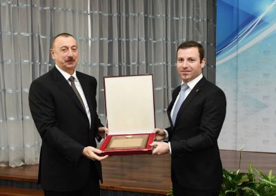 Elxan Məmmədov və Tahir Gözələ Prezidentin fəxri diplomu təqdim edildi