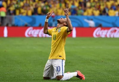 DÇ-2014: yubiley qolunu Neymar vurdu