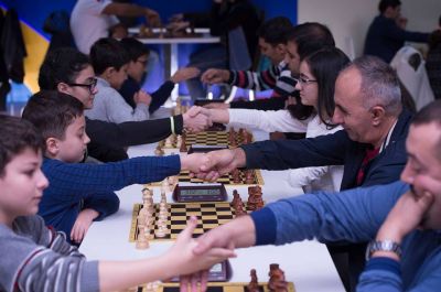 “Sabunçu Gənclər Evi”ndə beynəlxalq şahmat turniri keçirildi