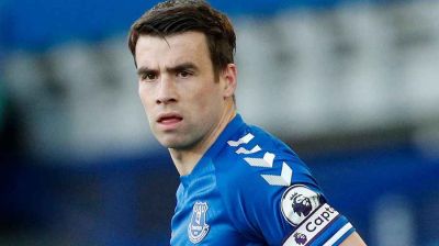 “Everton” kapitanı ilə müqaviləni yeniləyib