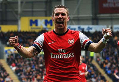 Venger: “Podolski “Arsenal”da qalır”