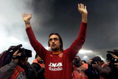 Batistuta: “Totti kimi futbolçu hər çempionatın bəzəyidir”