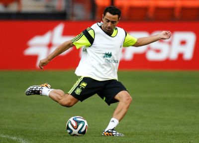Xavi: “Messi Premyer Liqada daha yaxşı oynayardı”