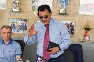 Hafiz Məmmədov “Bakı”nın futbolçularının maaşını ödədi