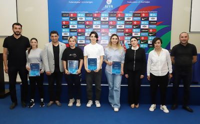 UEFA kursunu uğurla başa vuran qadın məşqçilərə diplomlar təqdim olunub