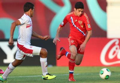 Azərbaycanlı futbolçu “Zenit”ə qayıtdı