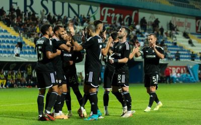 “Qarabağ” “Neftçi”nin rekordunu təkrarlayıb