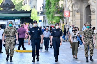 Azərbaycanda xüsusi karantin rejimi uzadıldı